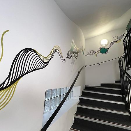 Contact Hotel Foch Besancon Luaran gambar
