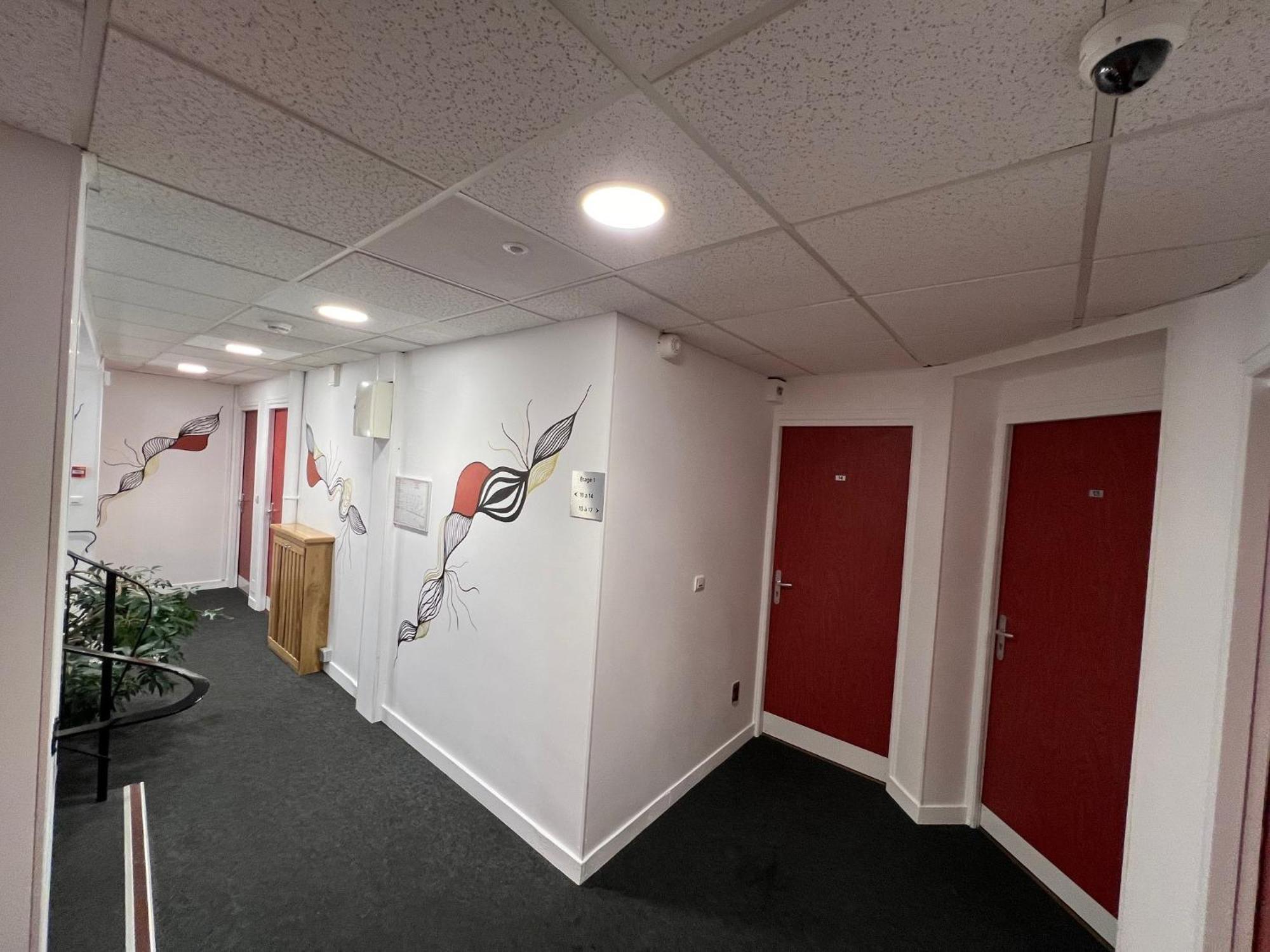 Contact Hotel Foch Besancon Luaran gambar
